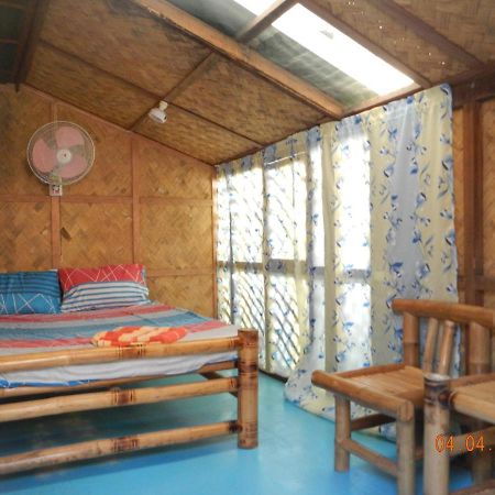 Coron Backpacker Guesthouse Exterior photo